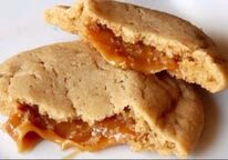 Carmel filled cookie